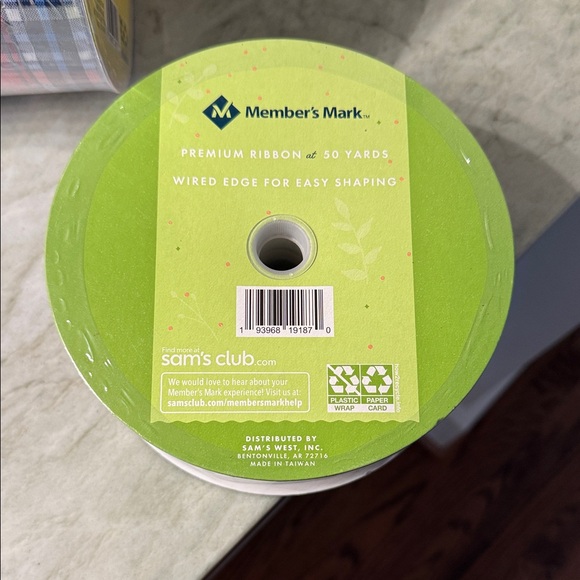 New Ribbon Set - Picture 2 of 8